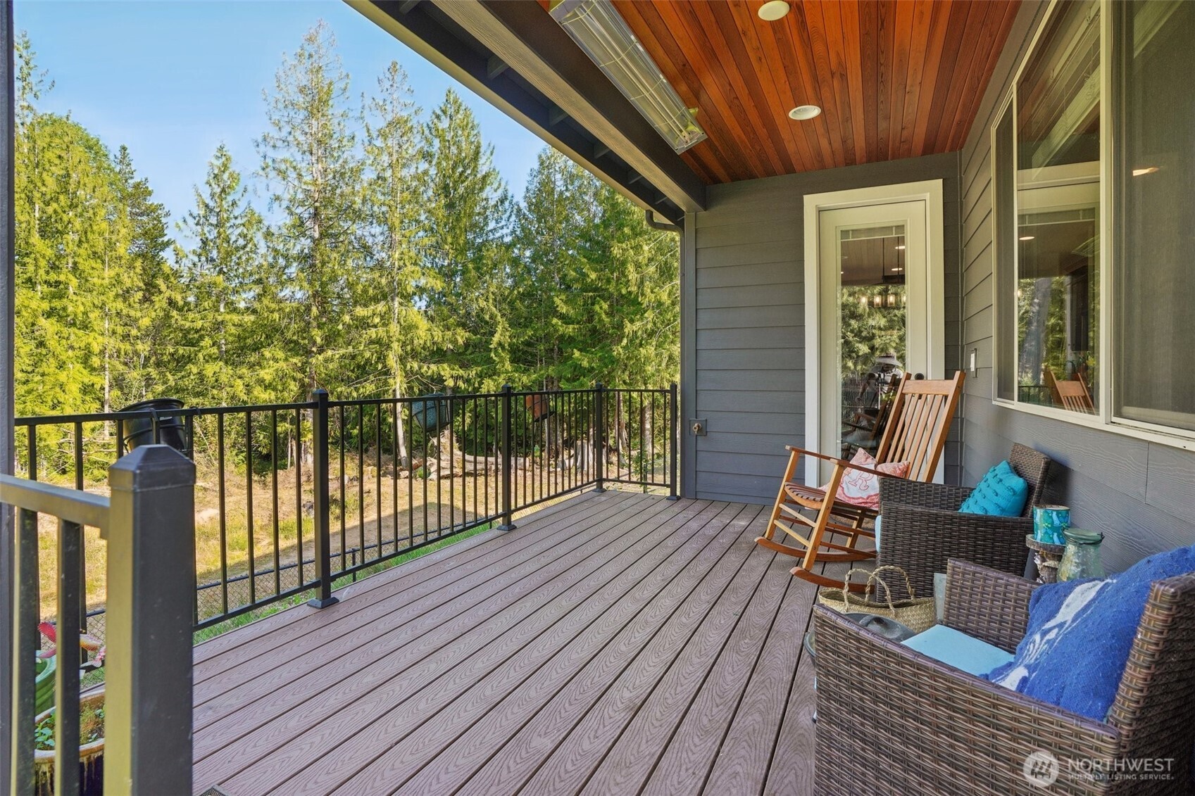 130 Zephyr Drive , Silverlake, WA 98645