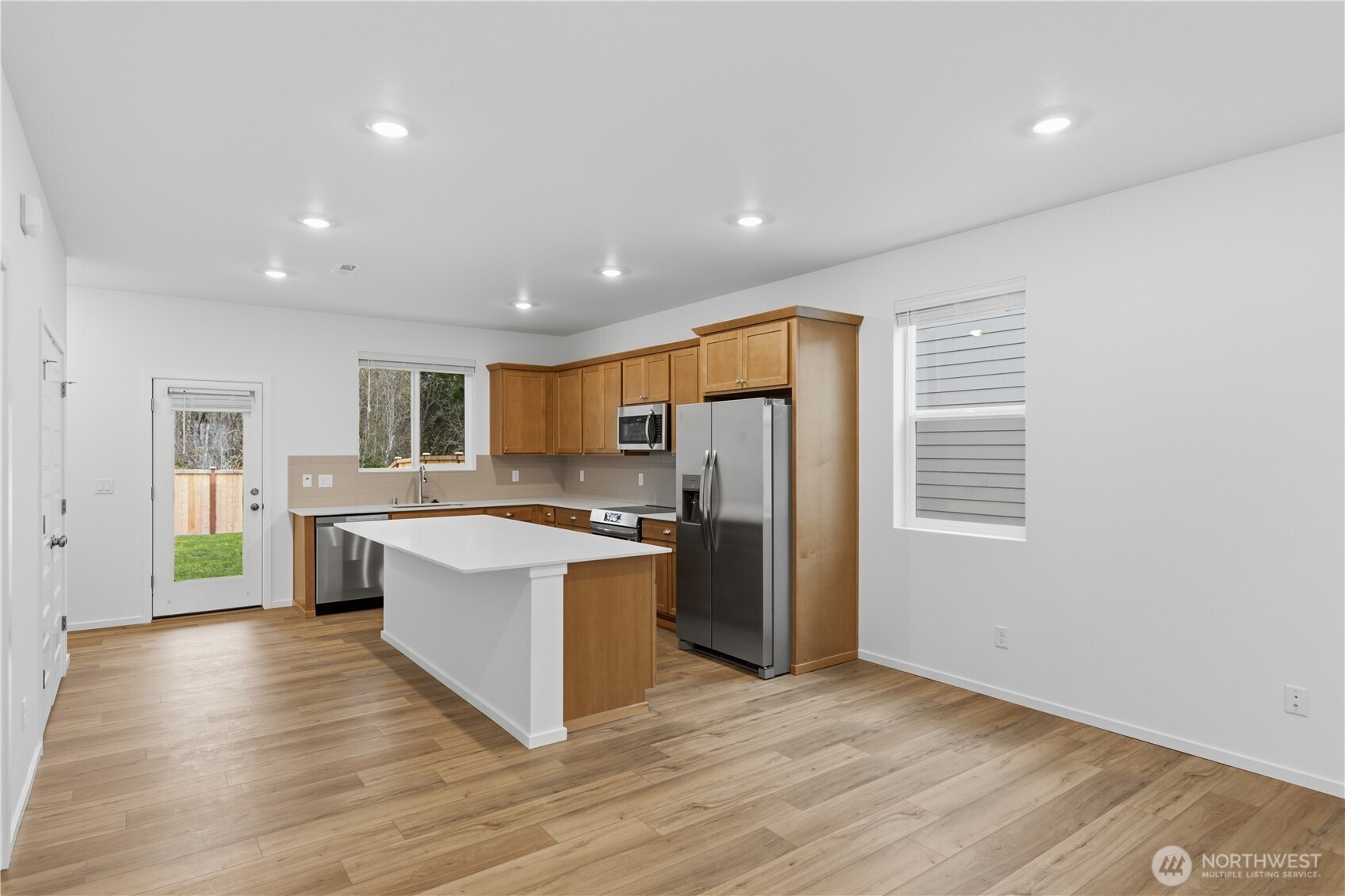 2530 Wonderland Way , Port Townsend, WA 98368