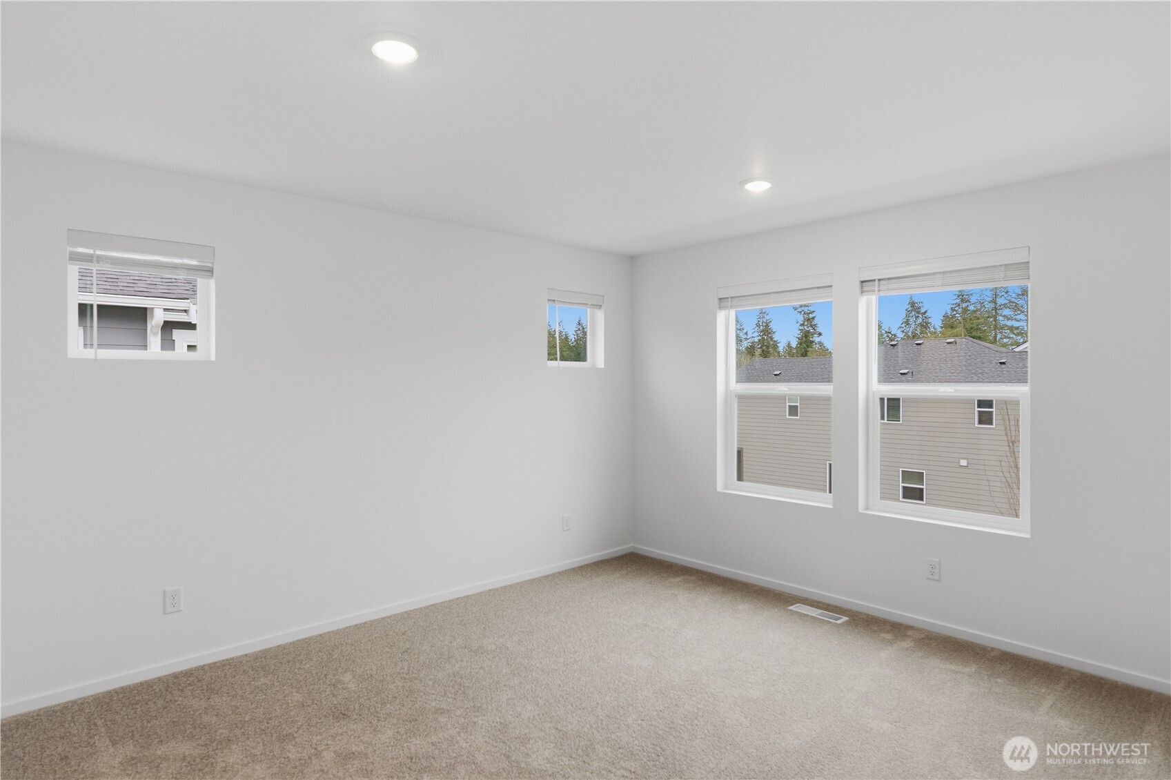 2530 Wonderland Way , Port Townsend, WA 98368