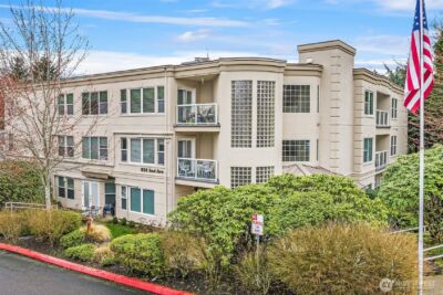 836 2nd Avenue #303, Kirkland, WA 98033