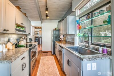 309 Sunset Avenue , Orcas Island, WA 98245-9657 - Photo 11