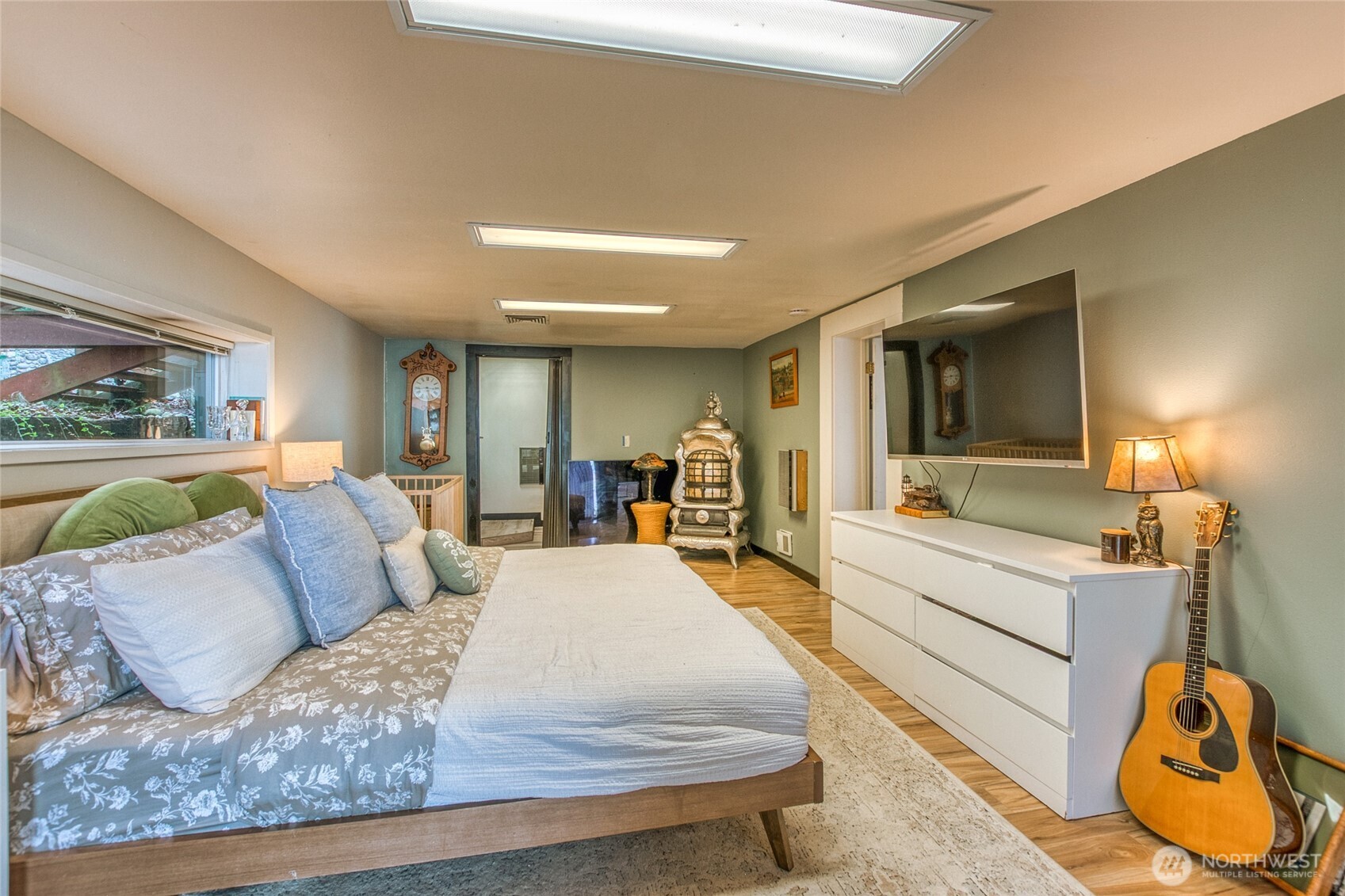 309 Sunset Avenue , Orcas Island, WA 98245-9657