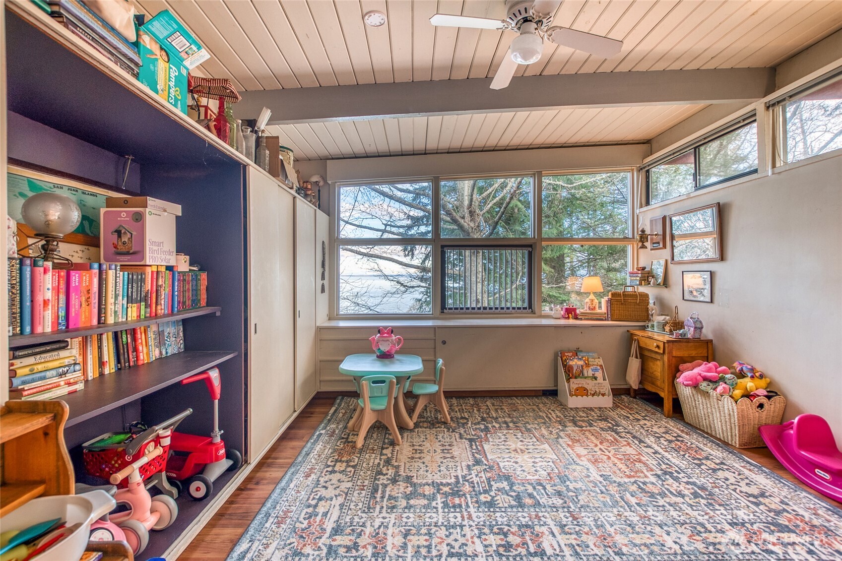 309 Sunset Avenue , Orcas Island, WA 98245-9657