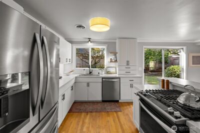 119 164th Avenue NE, Bellevue, WA 98008 - Photo 15