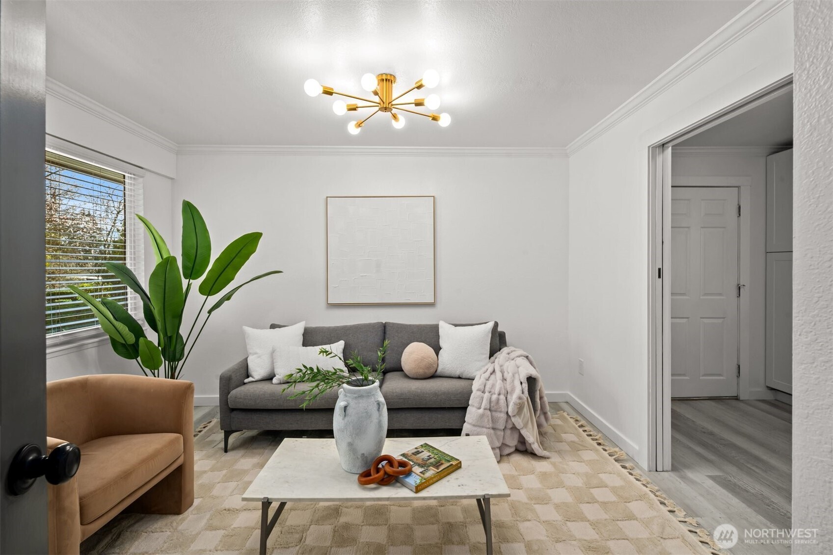 119 164th Avenue NE, Bellevue, WA 98008