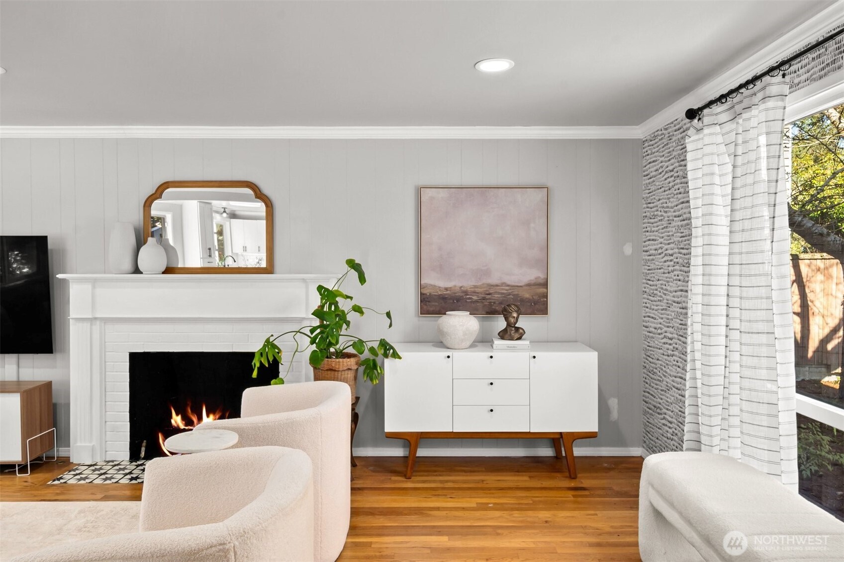 119 164th Avenue NE, Bellevue, WA 98008