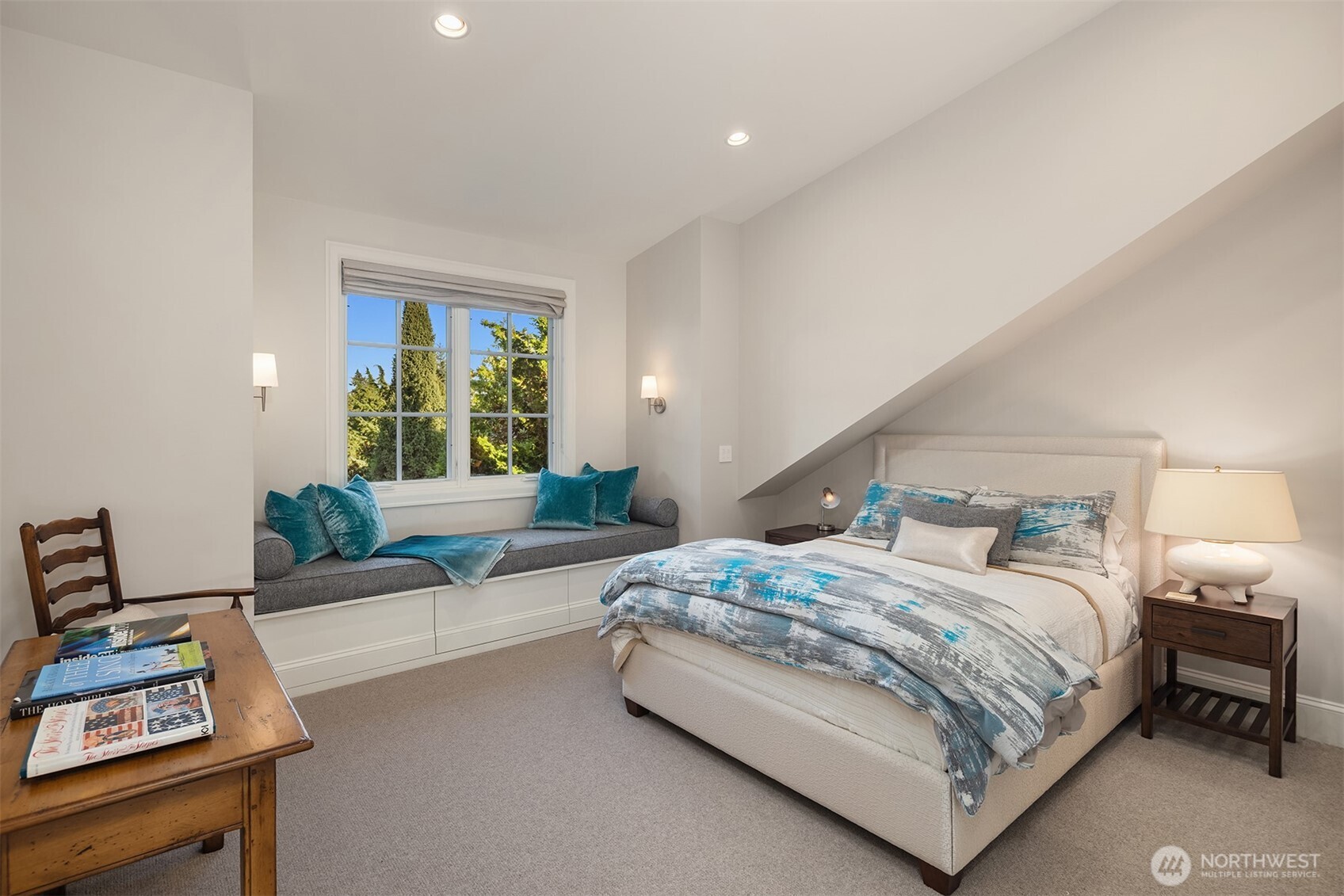 2409 Evergreen Point Road , Medina, WA 98039