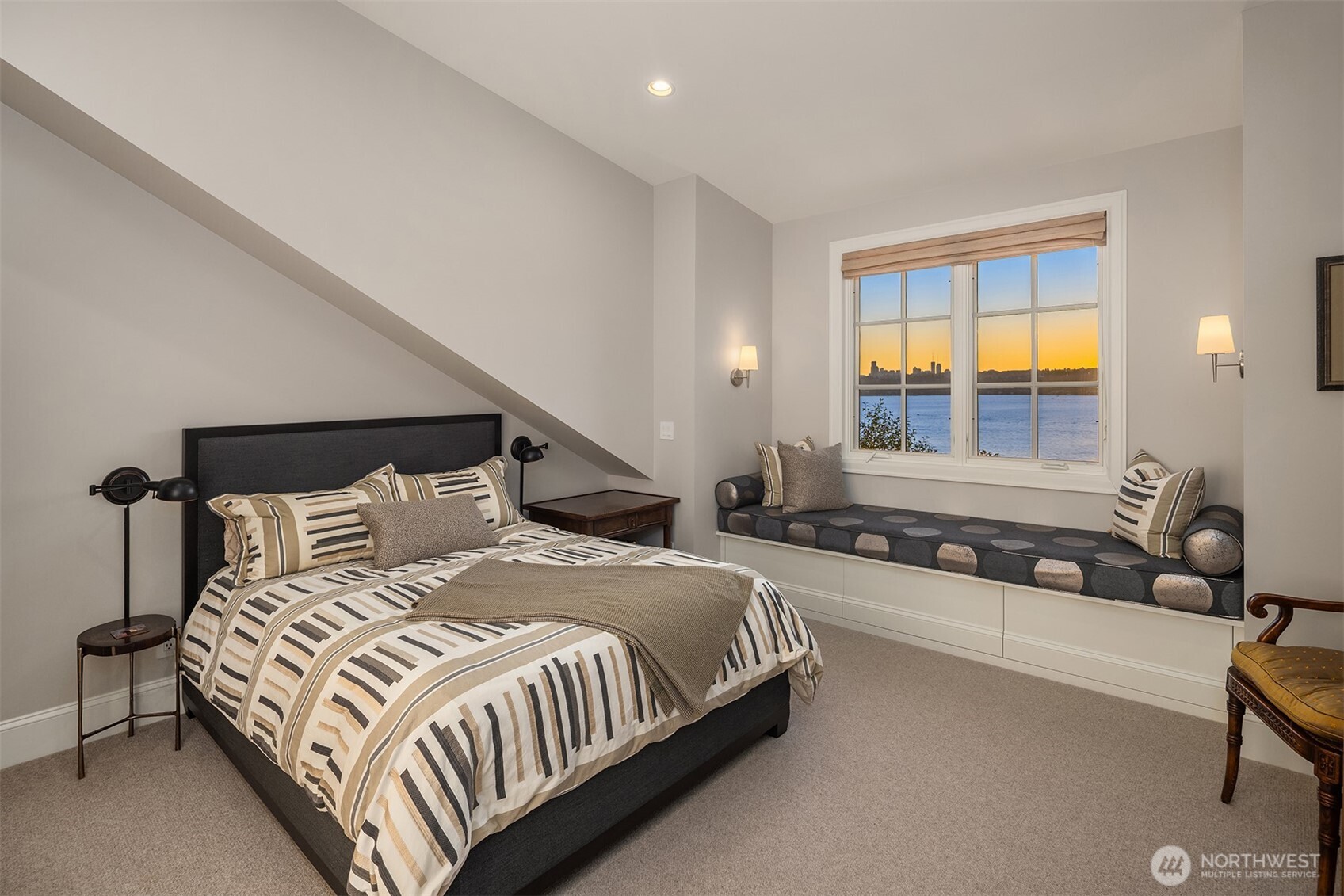 2409 Evergreen Point Road , Medina, WA 98039