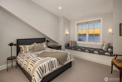 2409 Evergreen Point Road , Medina, WA 98039 - Photo 21