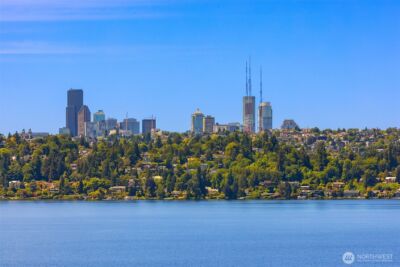 2409 Evergreen Point Road , Medina, WA 98039 - Photo 31