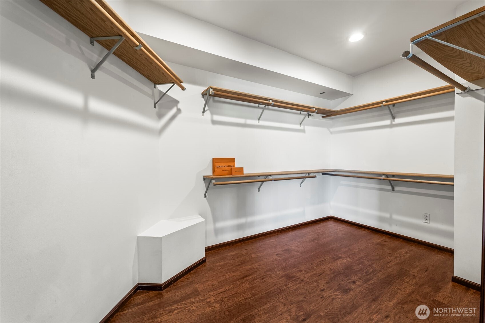 3526 Harborview Drive , Gig Harbor, WA 98332-2128