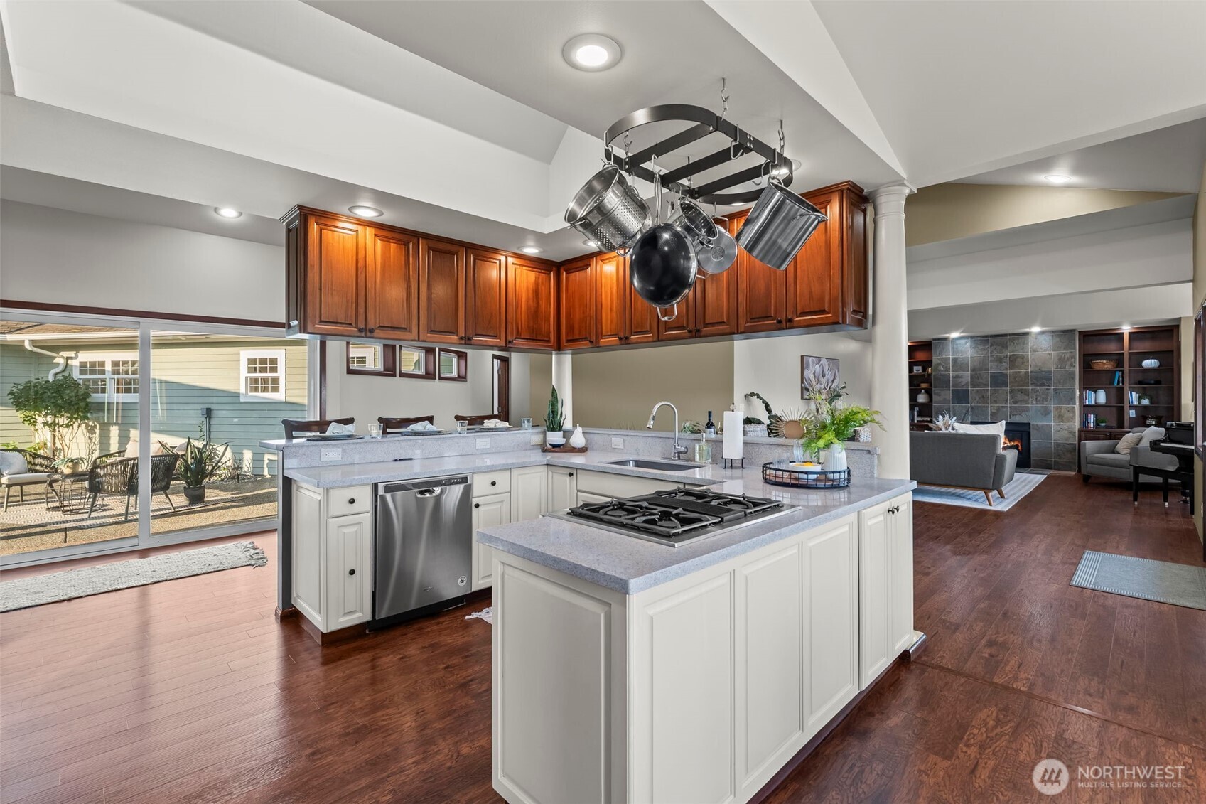 3526 Harborview Drive , Gig Harbor, WA 98332-2128