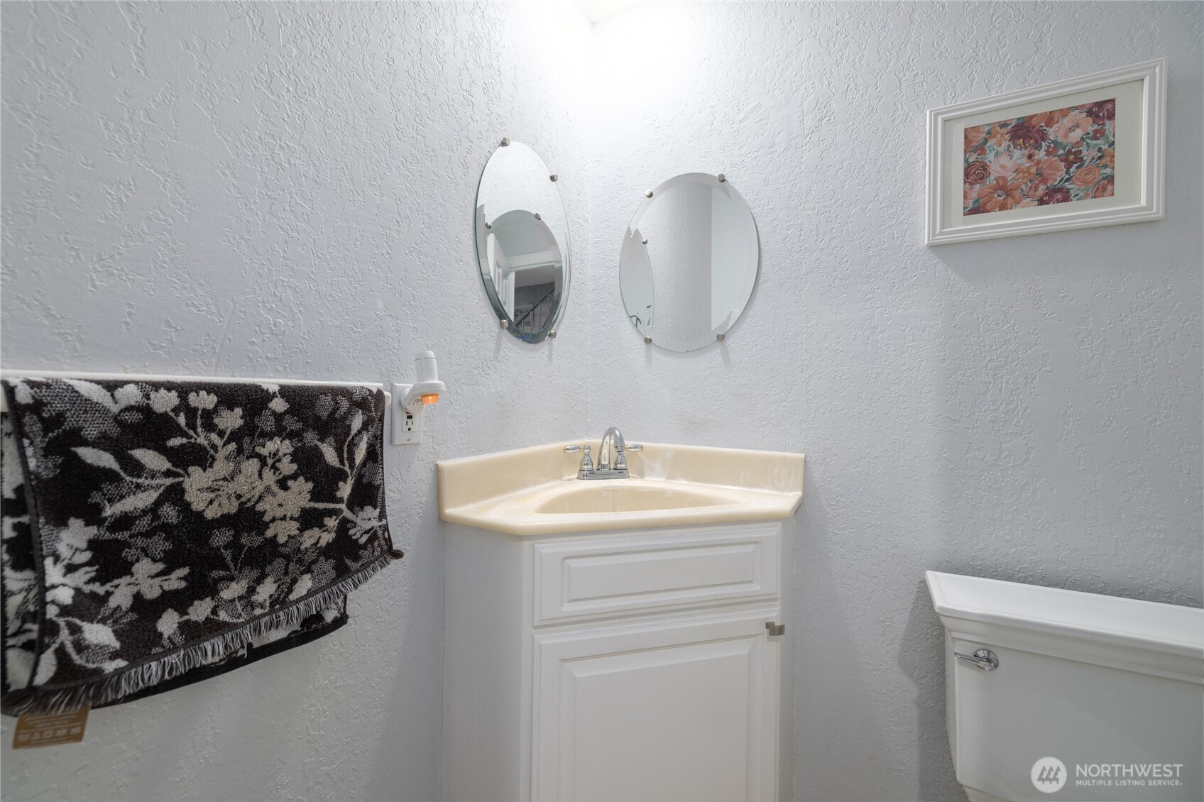 8705 Rivercrest Avenue , Everett, WA 98208