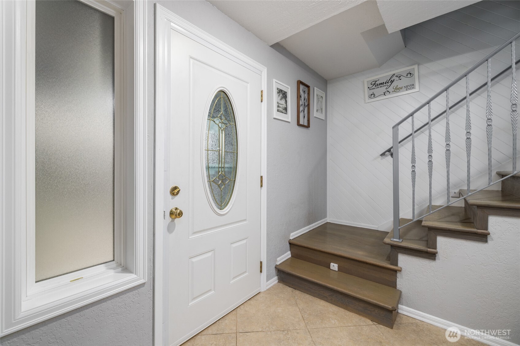 8705 Rivercrest Avenue , Everett, WA 98208