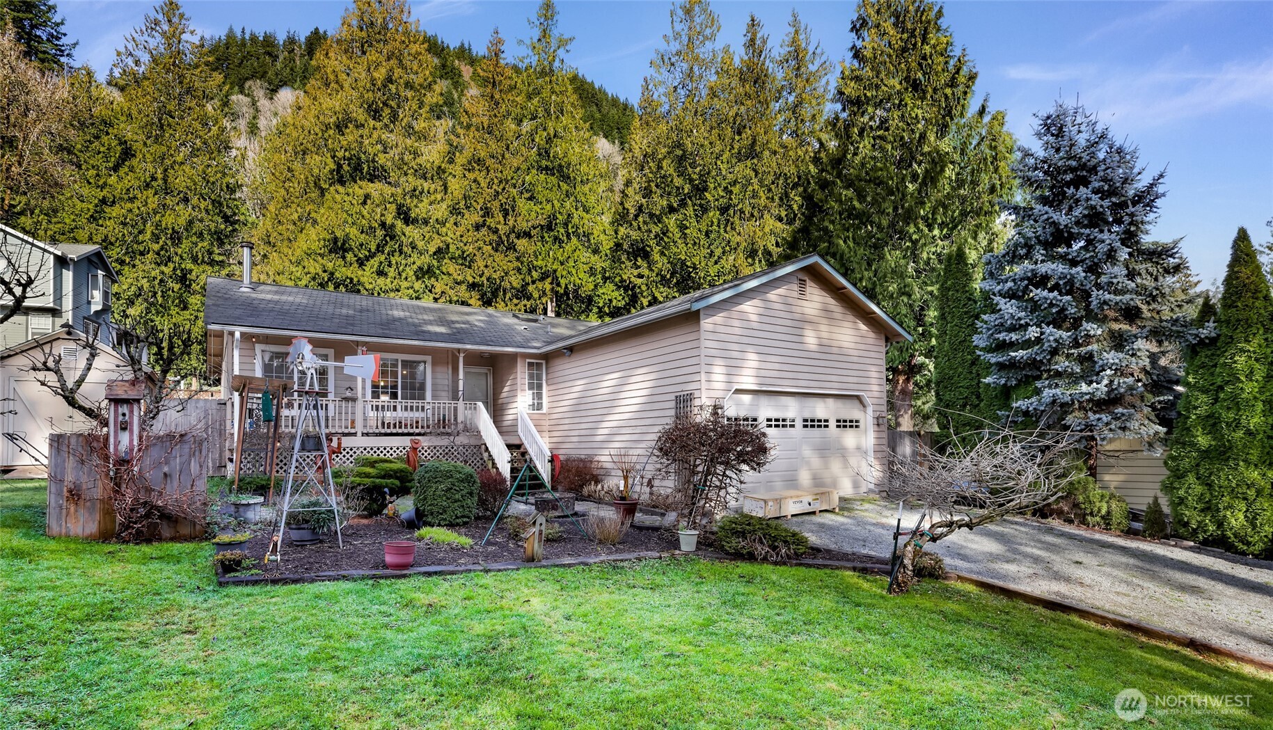 793 Summerset Way , Sedro Woolley, WA 98284
