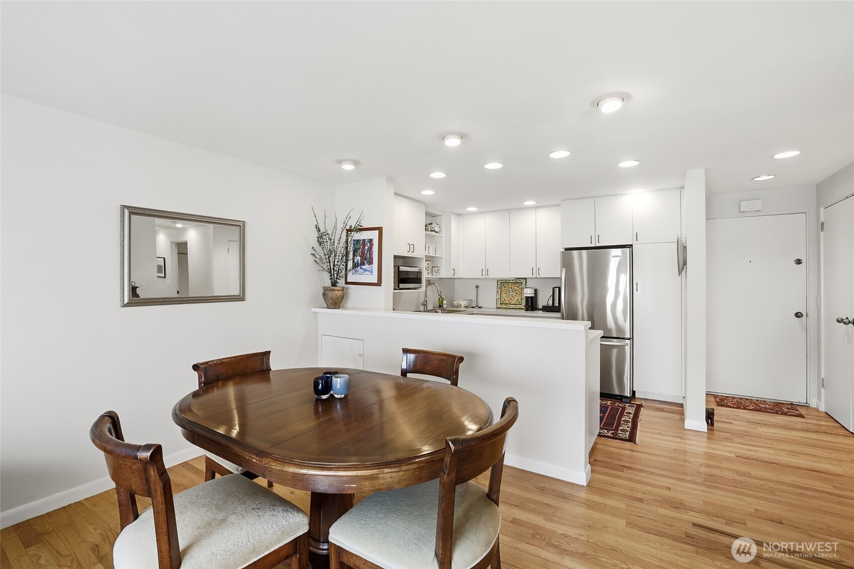 1600 43rd Avenue E #209, Seattle, WA 98112