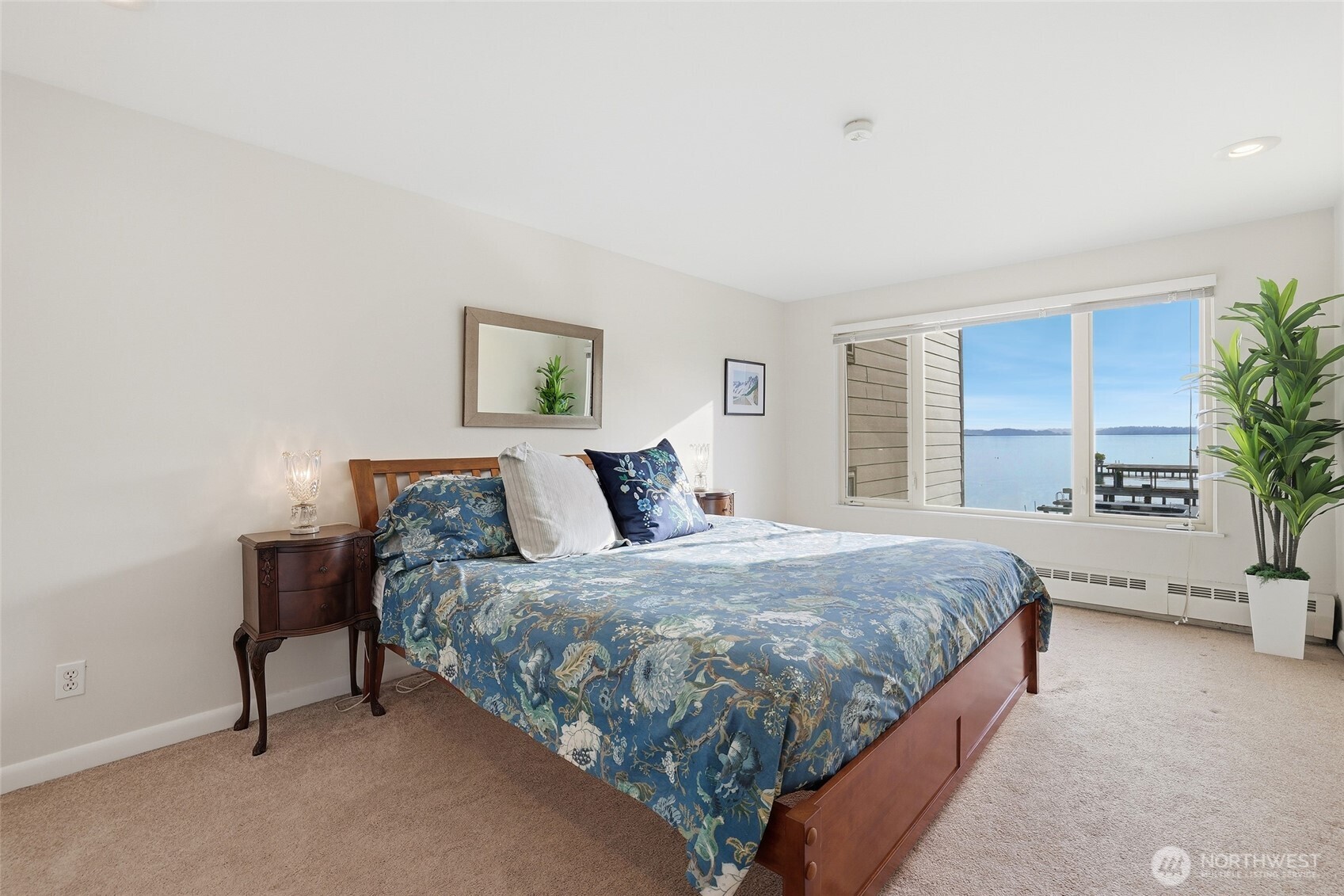 1600 43rd Avenue E #209, Seattle, WA 98112