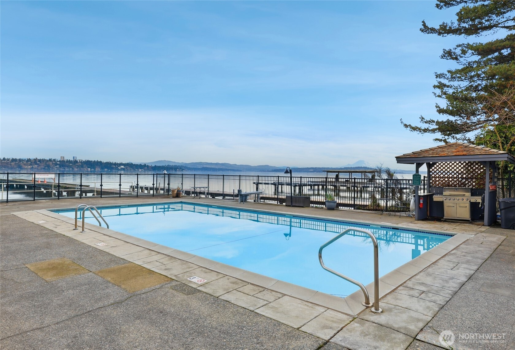 1600 43rd Avenue E #209, Seattle, WA 98112