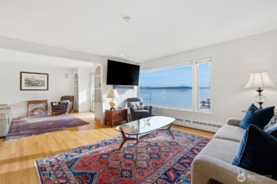 1600 43rd Avenue E #209, Seattle, WA 98112 - Photo 4