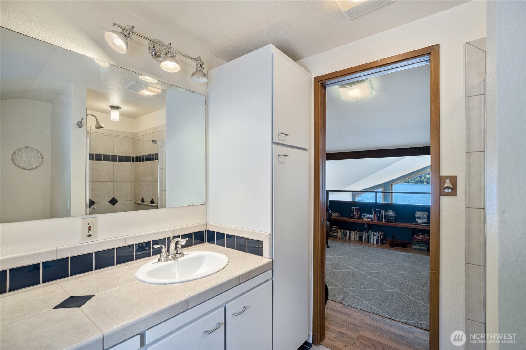 140 Admiralty Ln #370, Port Ludlow, WA 98365