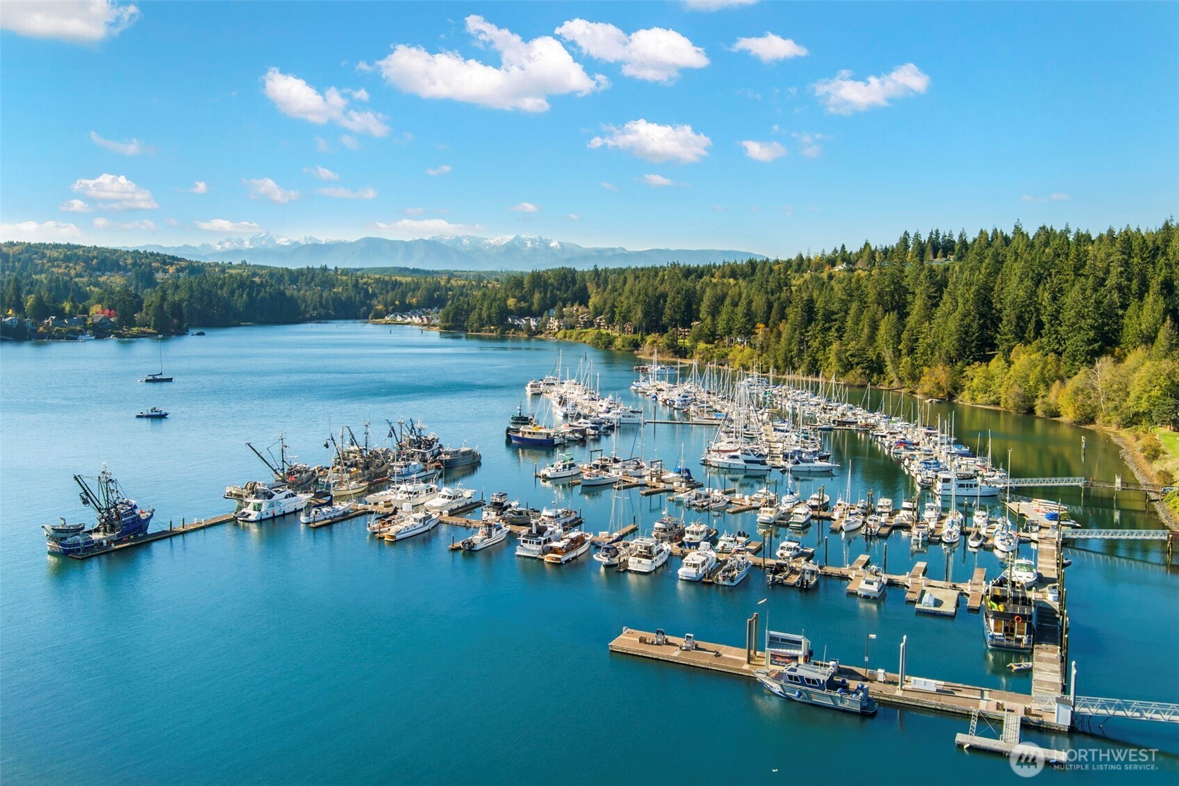 140 Admiralty Ln #370, Port Ludlow, WA 98365