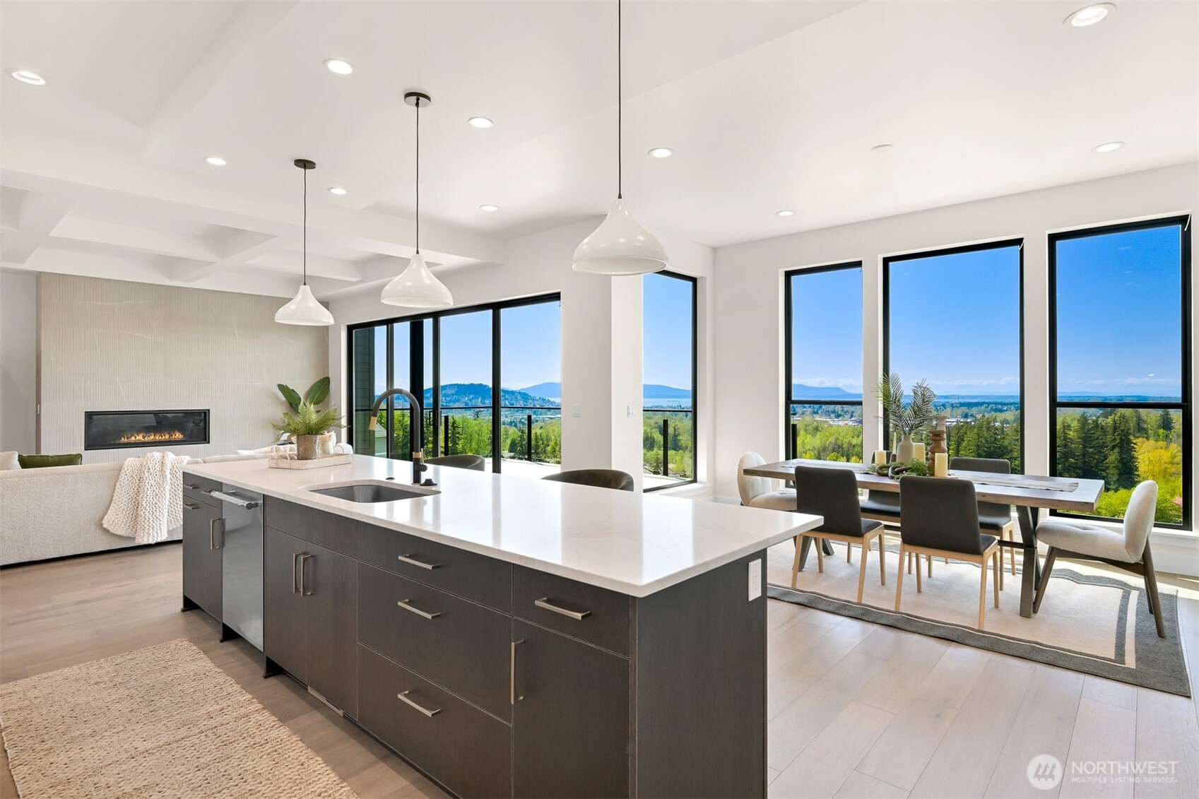 3155 Chandler Parkway , Bellingham, WA 98226