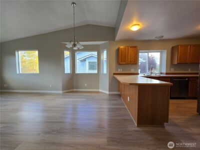 12432 SE 272 Place #B202, Kent, WA 98030 - Photo 6