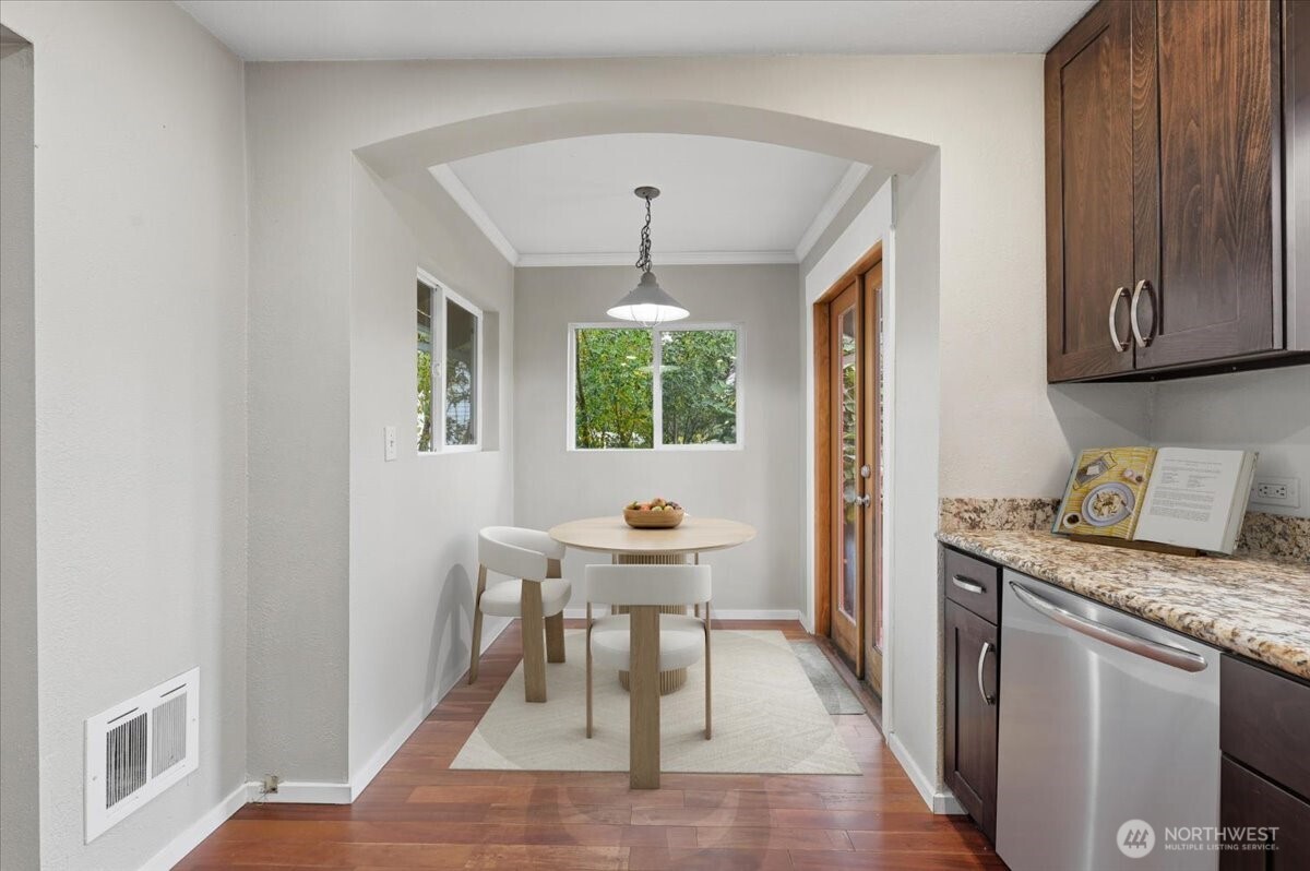 4342 338th Place SE, Fall City, WA 98024