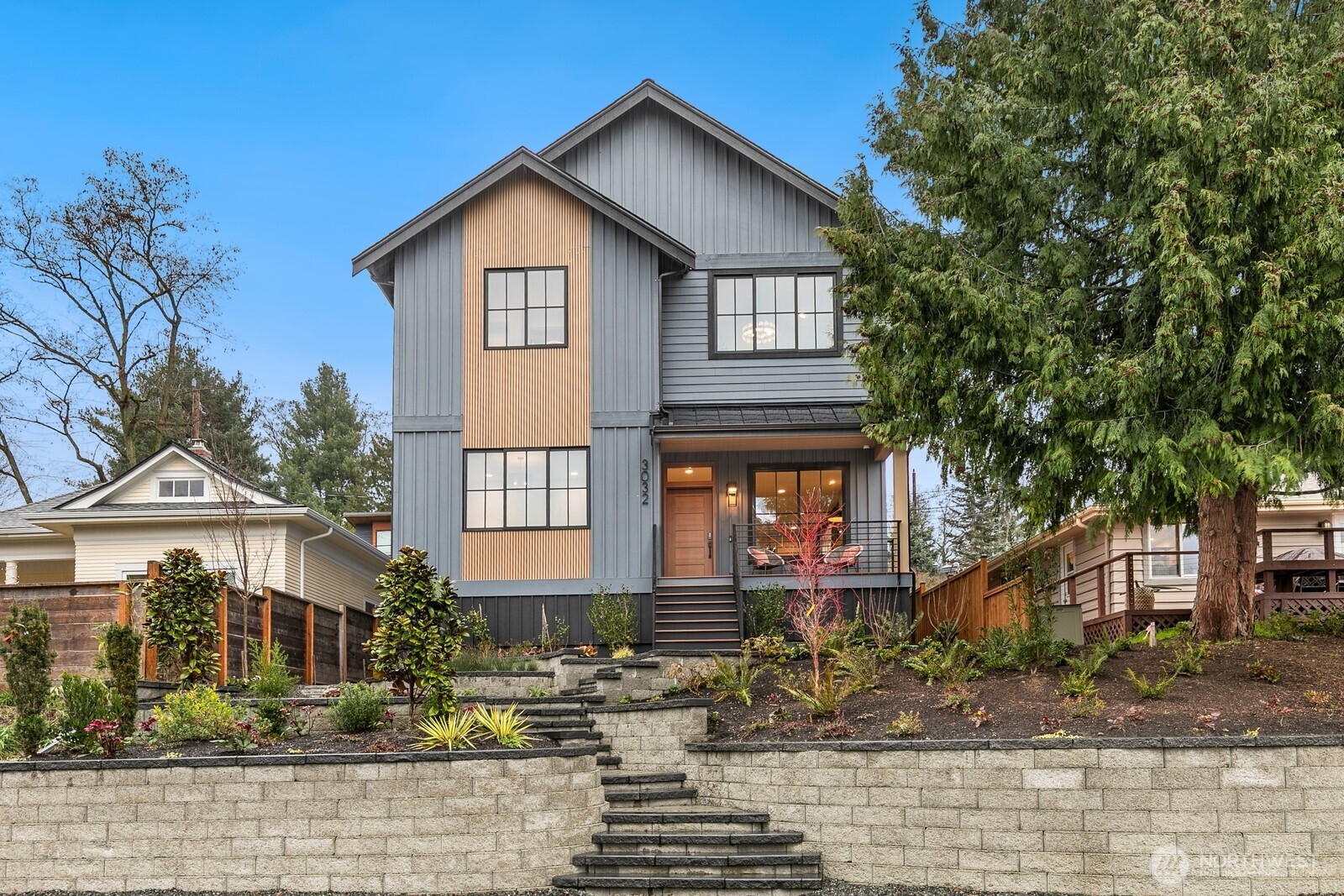 3032 NE Blakeley Street , Seattle, WA 98105