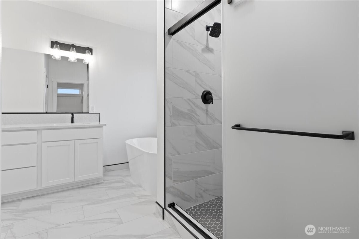 6479 Road 3 NE, Moses Lake, WA 98837