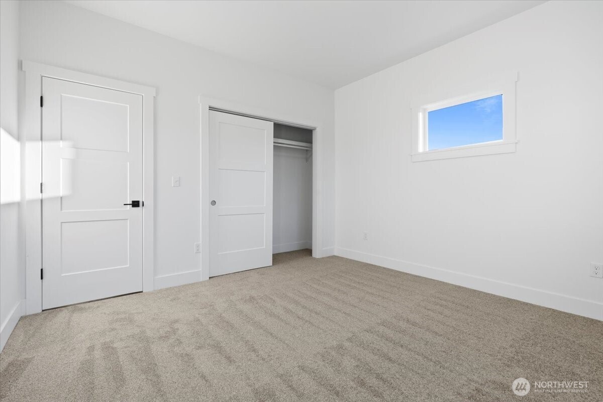 6479 Road 3 NE, Moses Lake, WA 98837