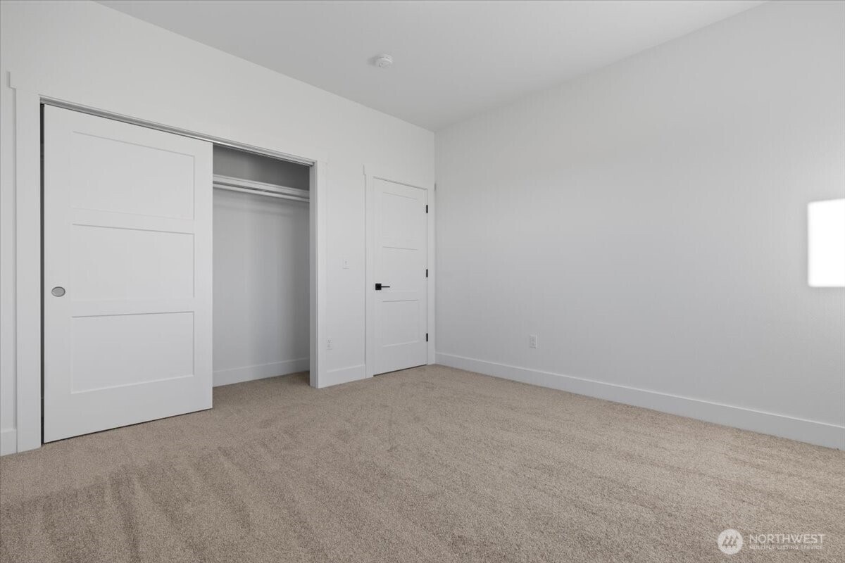 6479 Road 3 NE, Moses Lake, WA 98837