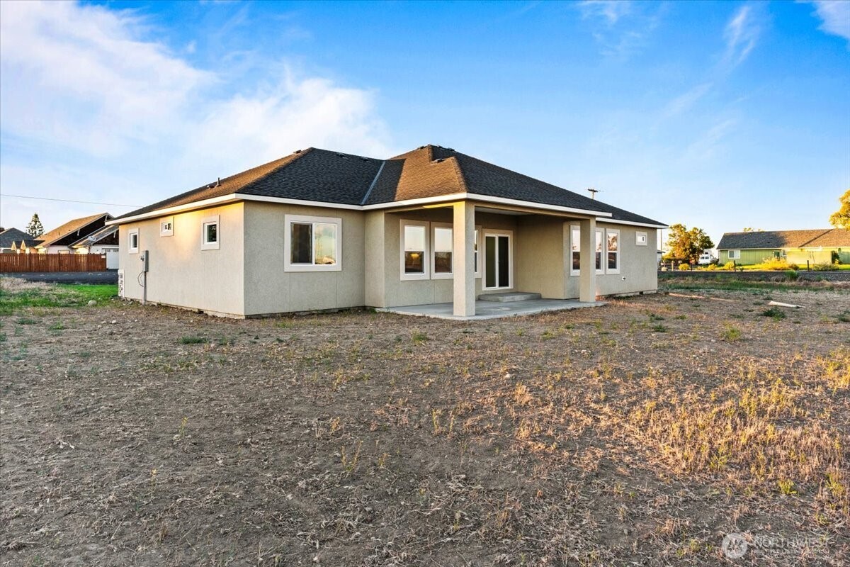6479 Road 3 NE, Moses Lake, WA 98837