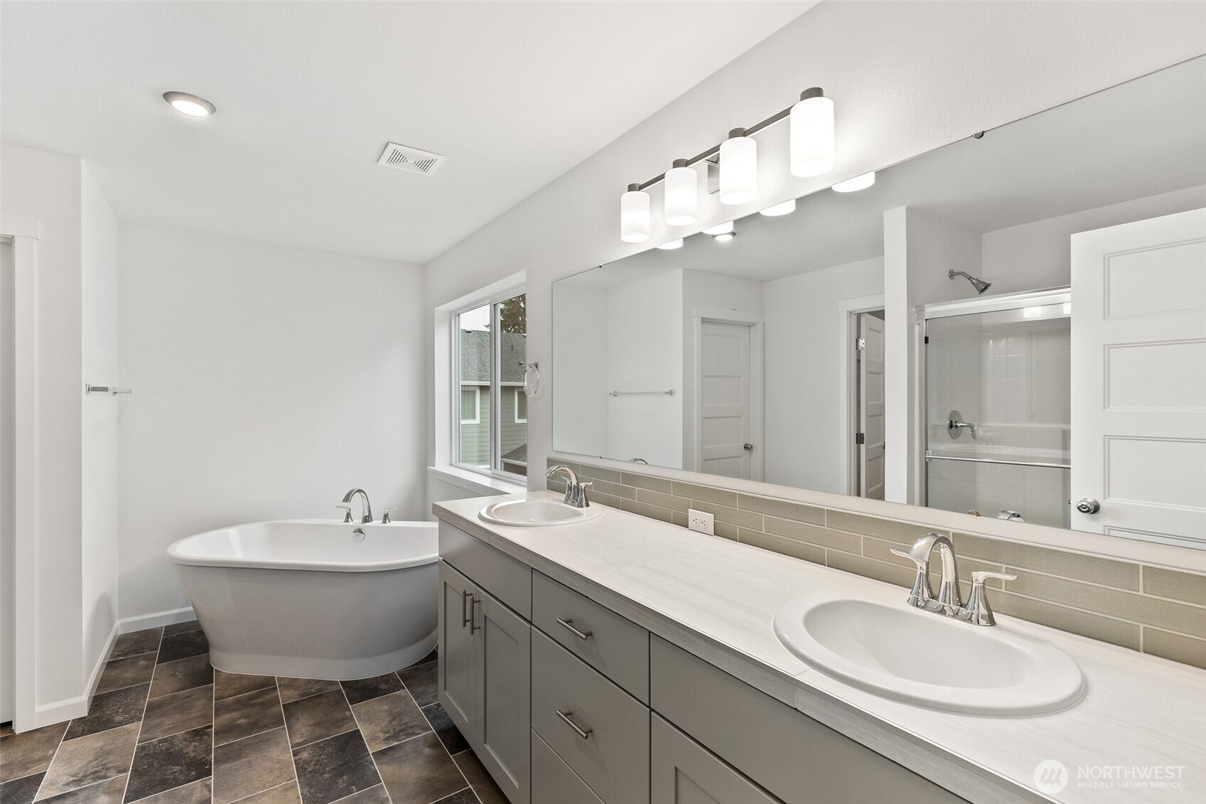 16410 8th Avenue E #37, Spanaway, WA 98387