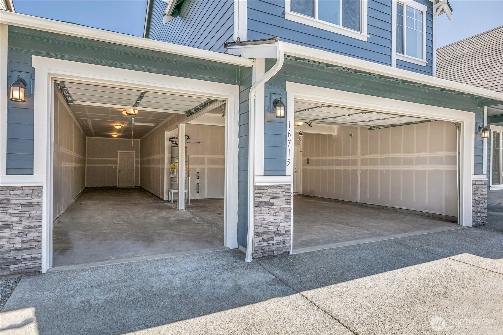 16410 8th Avenue E #37, Spanaway, WA 98387