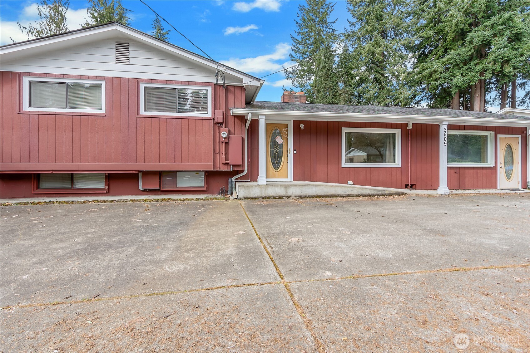 2509 College Street SE, Lacey, WA 98503