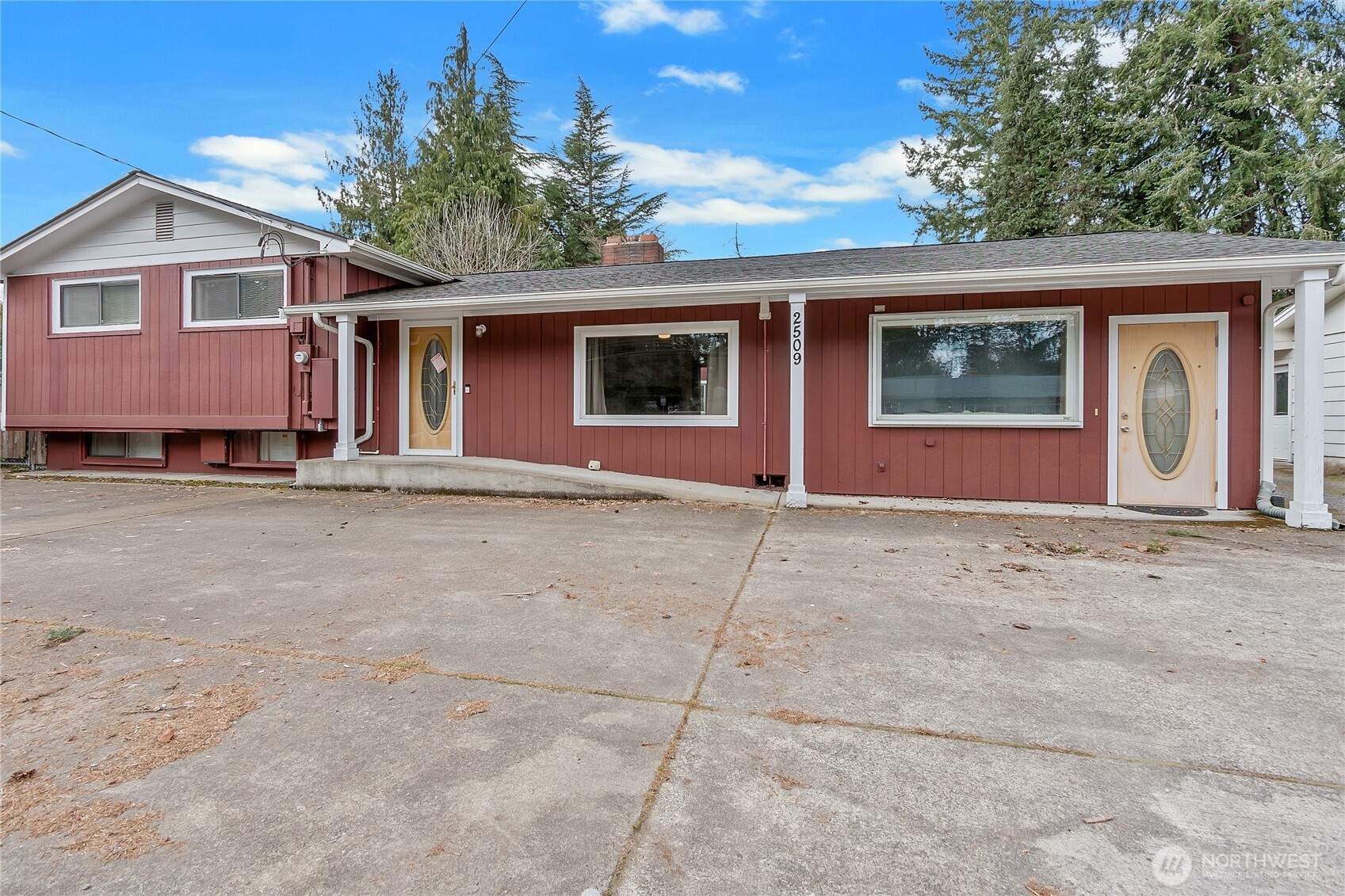 2509 College Street SE, Lacey, WA 98503