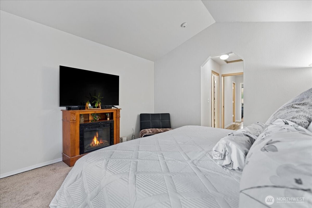 21714 64th Avenue Ct E, Spanaway, WA 98387