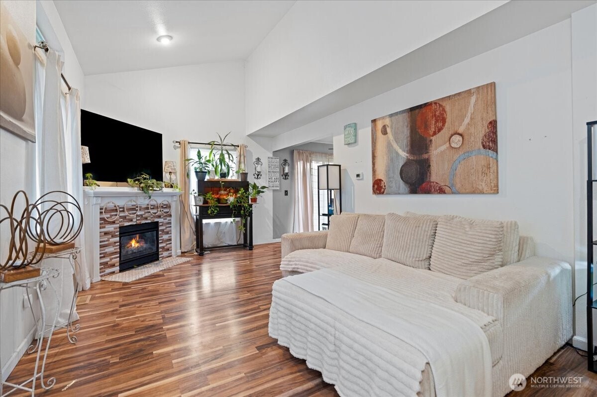 21714 64th Avenue Ct E, Spanaway, WA 98387