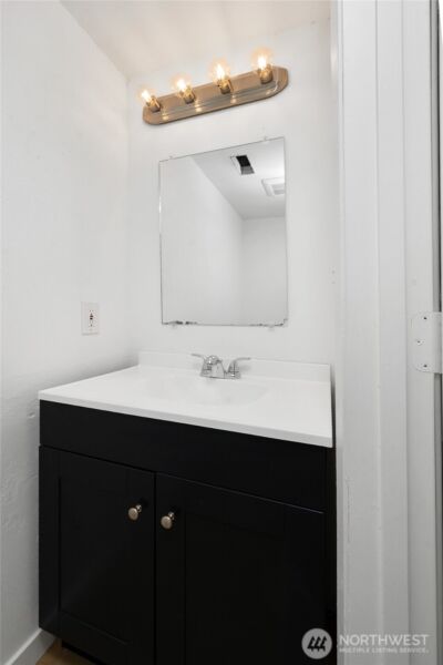 7918 W Golf Course Drive , Blaine, WA 98230 - Photo 11