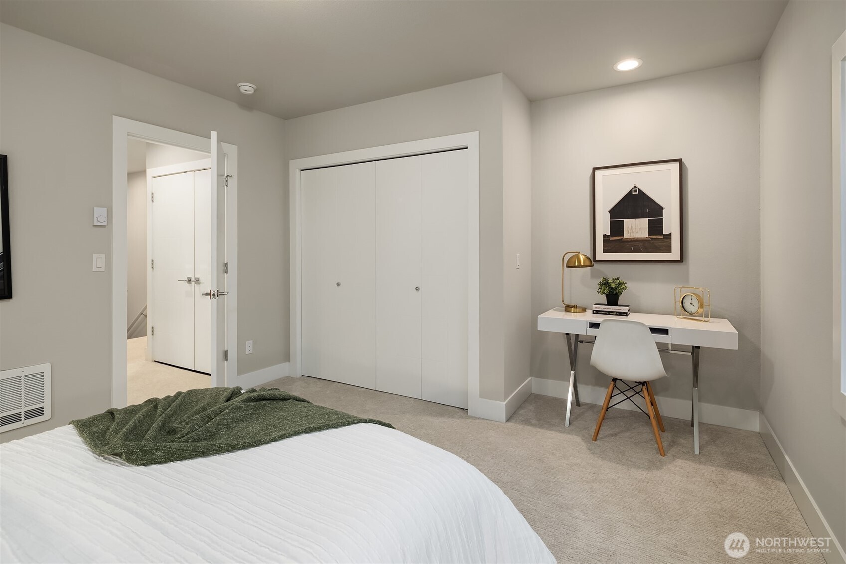 5020 148th Street SW #B5, Edmonds, WA 98026