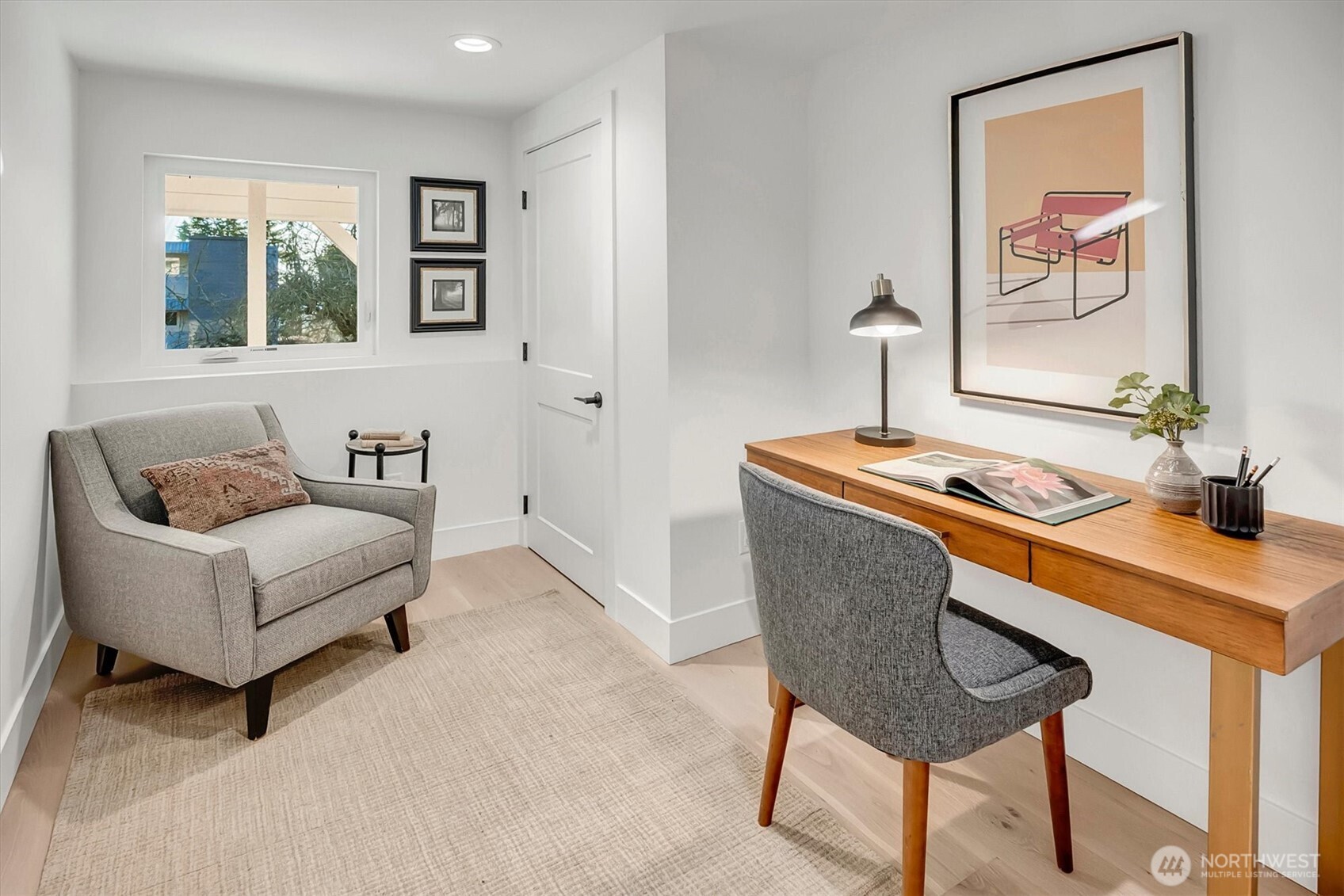 505 W Kinnear Place , Seattle, WA 98119