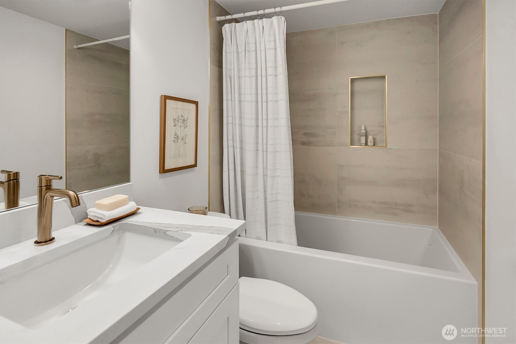 505 W Kinnear Place , Seattle, WA 98119