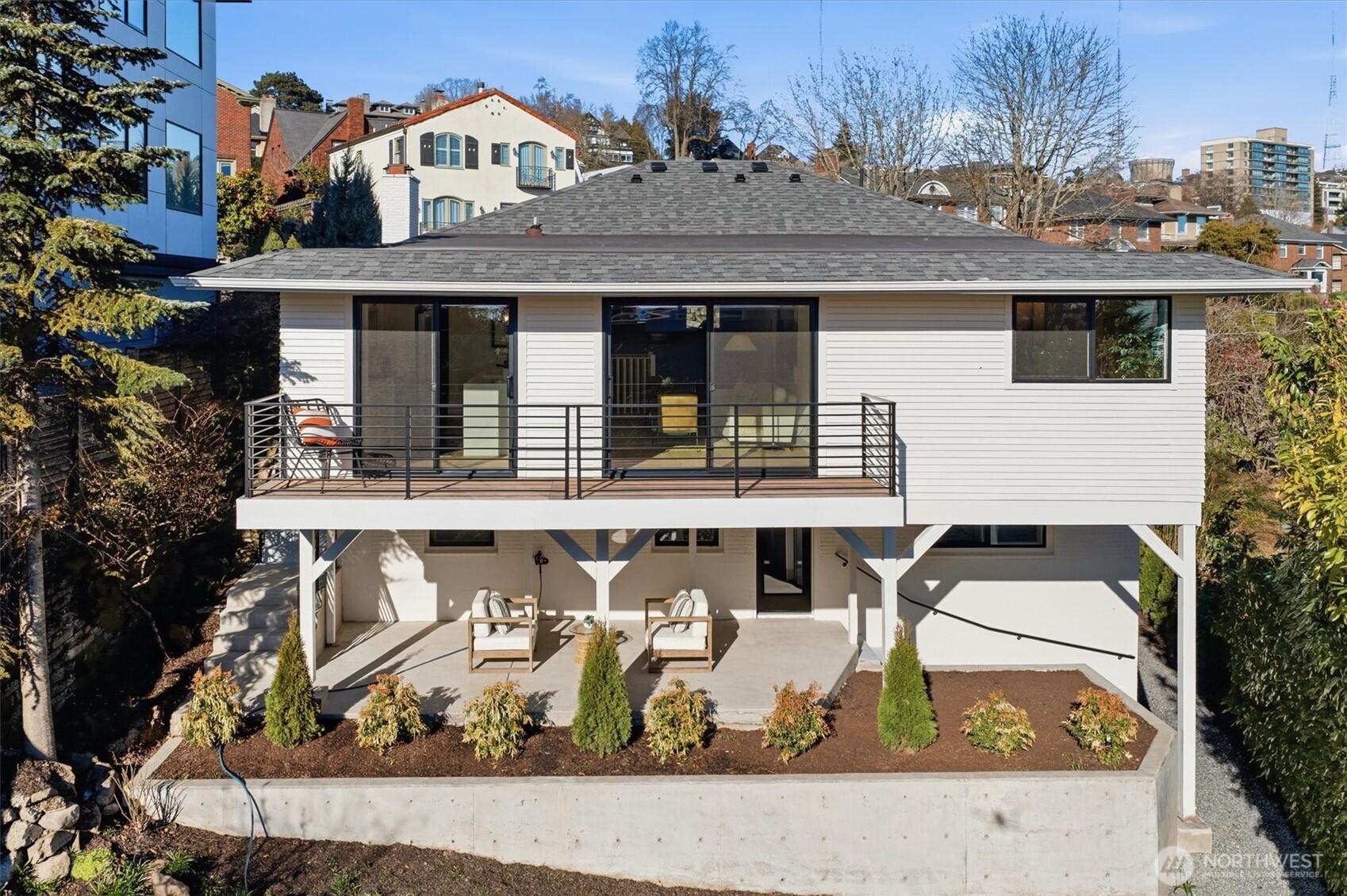 505 W Kinnear Place , Seattle, WA 98119