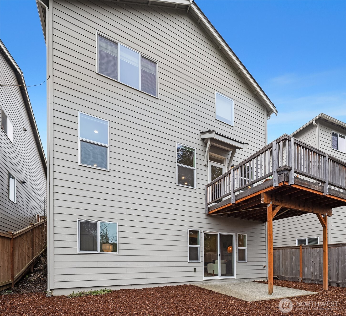 27926 219th Place SE, Maple Valley, WA 98038