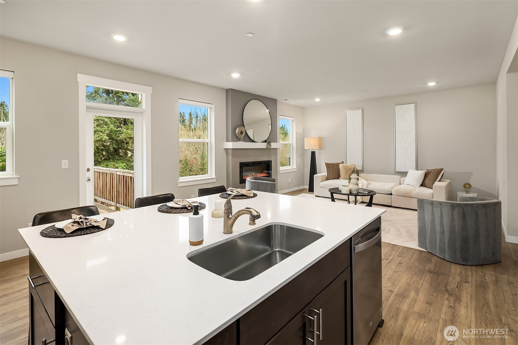 27926 219th Place SE, Maple Valley, WA 98038