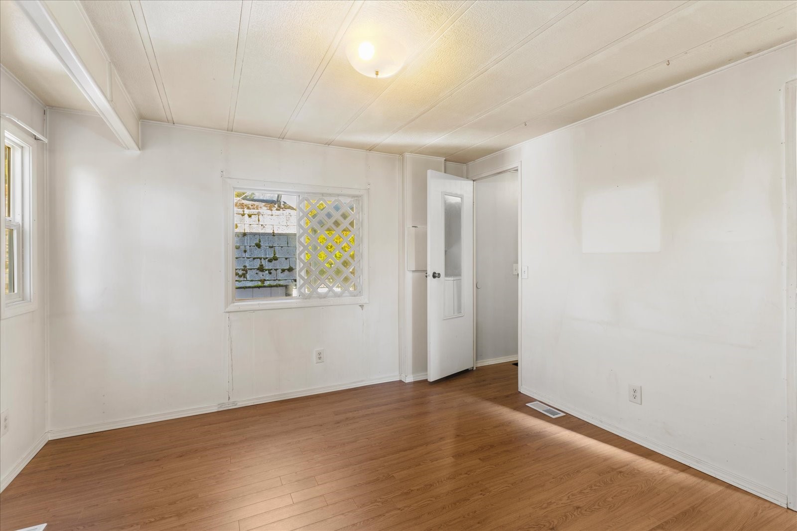 4111 164th Street SW #43, Lynnwood, WA 98087