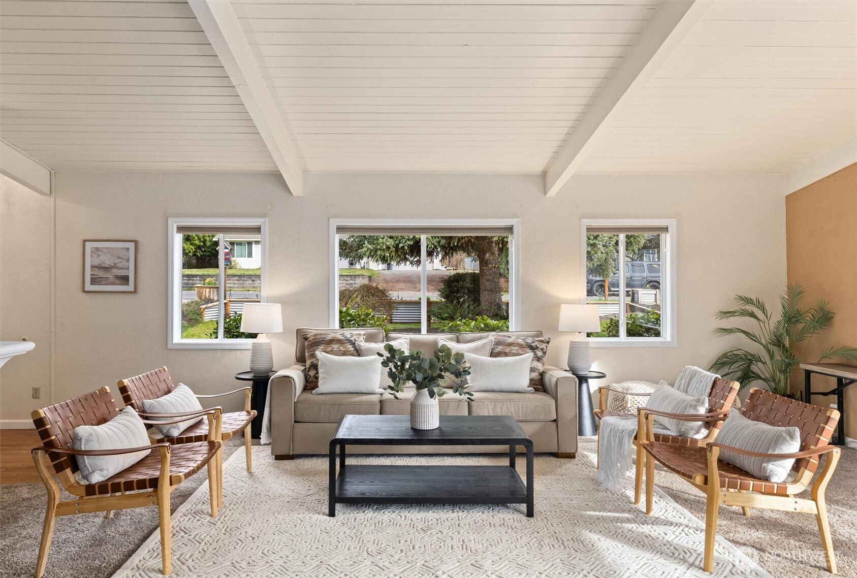 18820 48th Avenue W, Lynnwood, WA 98036