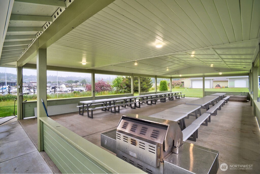 37971 Brant Road NE, Hansville, WA 98340