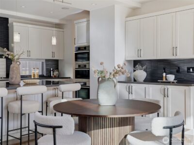 719 99th Avenue NE, Bellevue, WA 98004 - Photo 12